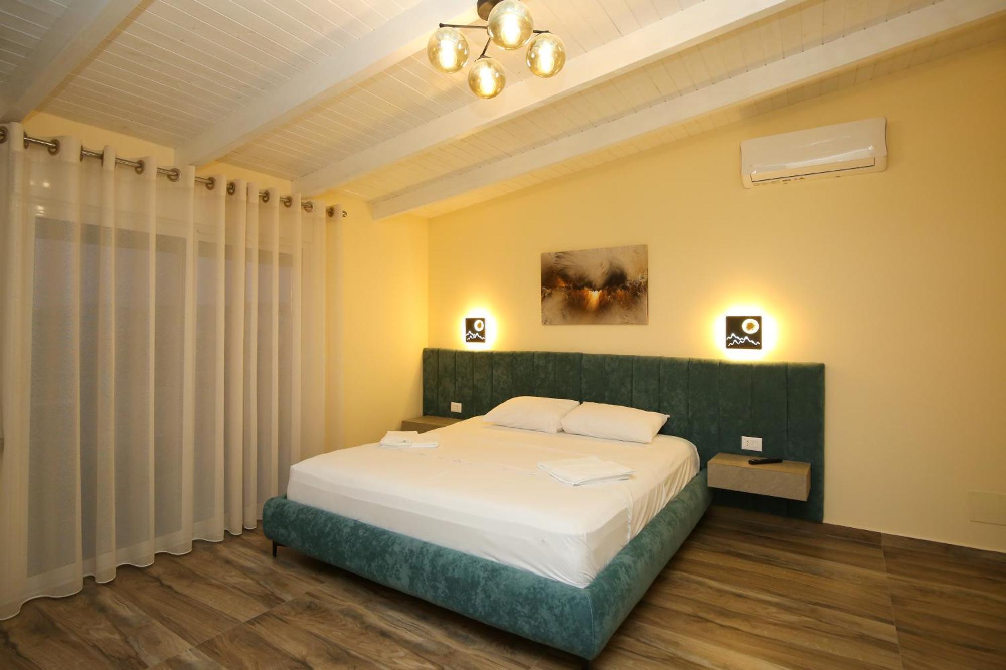 Queen Apartmets